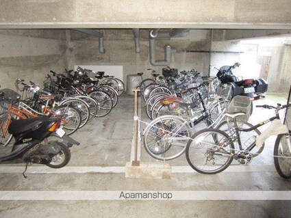 グランディオーゼナガノ[1R/36.16m2]の共用部3