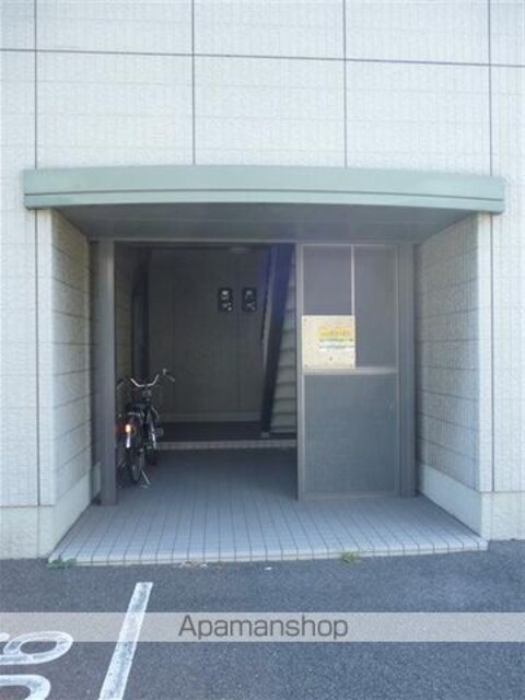 和歌山県和歌山市小雑賀[3DK/54.07m2]の共用部2