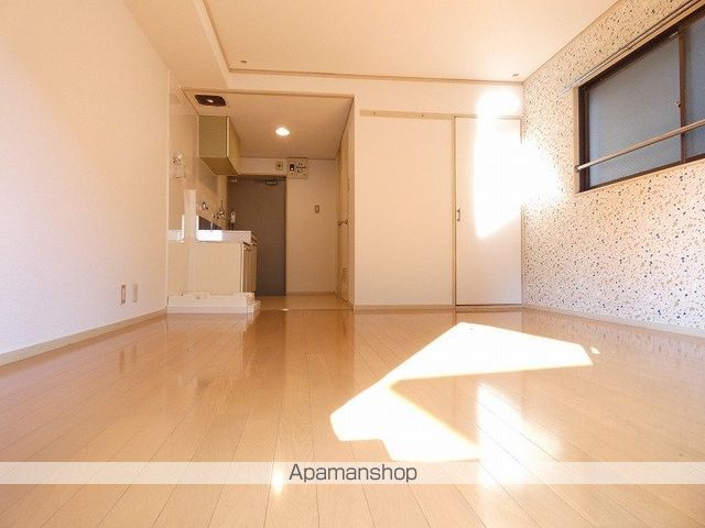 シャトレー鴨池の内装写真