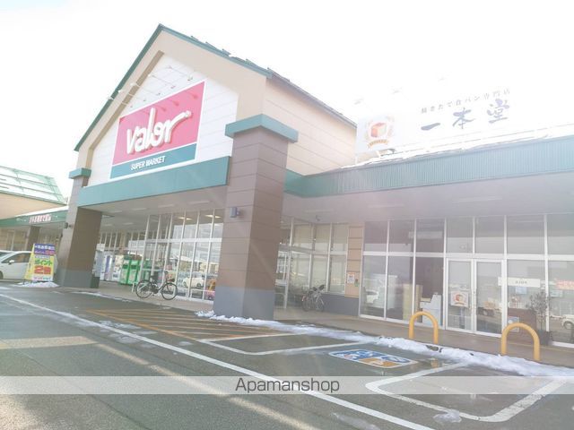 グラース IVの周辺写真