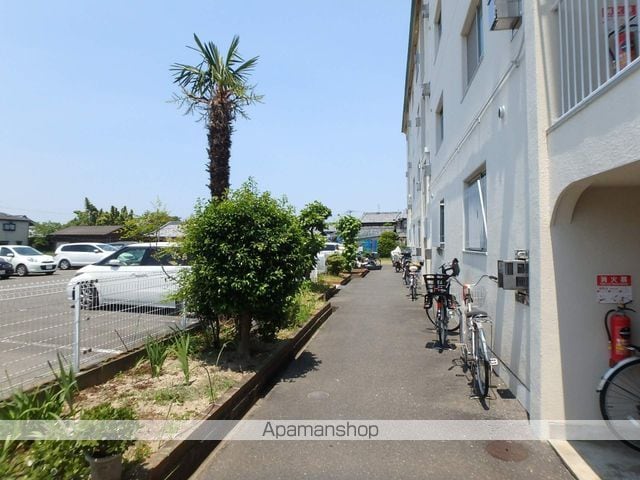 春日ダイヤモンドハイムの玄関写真