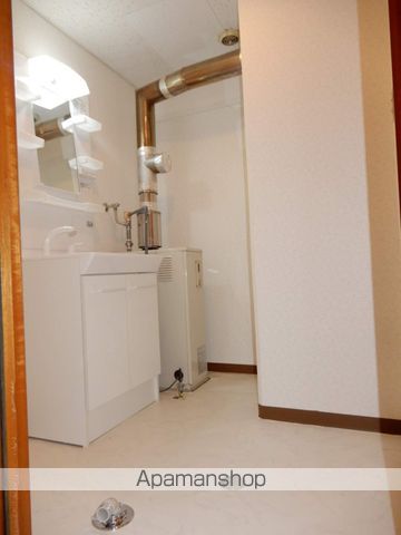 コスモロイヤル東苗穂A棟の内装写真