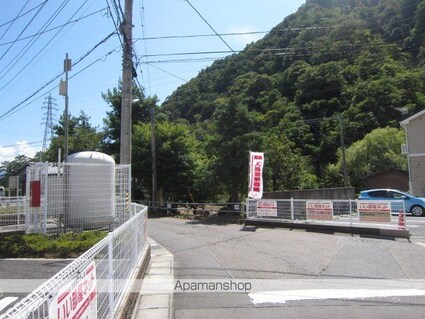 ガーデンハウス朝日山　Ｂ[1LDK/46.22m2]の周辺2