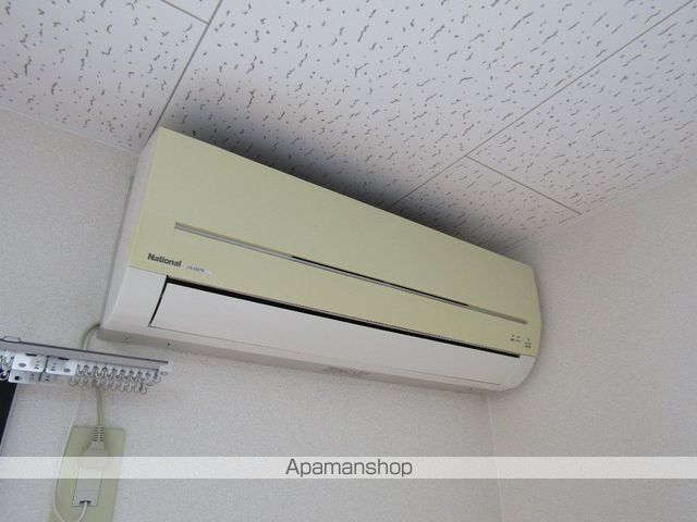 アンプルールクラージュエトッフの内装写真