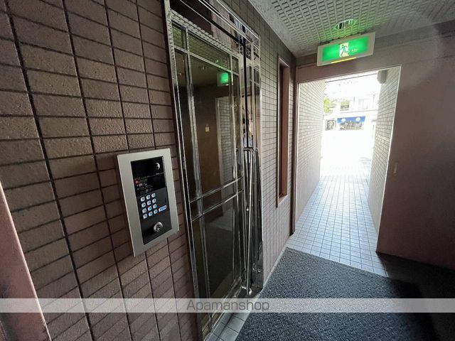 STUDIO Aの玄関写真