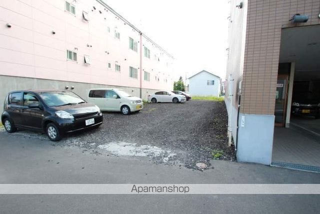 アドバン小町屋の外観写真