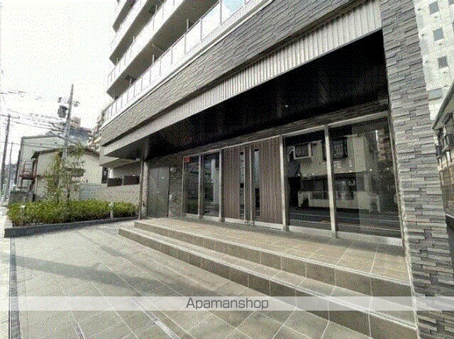 アルファコート西川口27の玄関写真