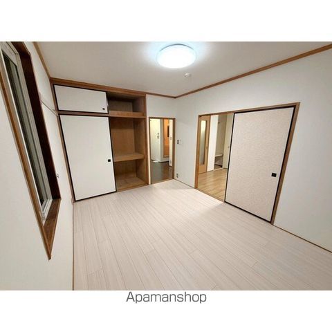 リバティヒルズAの内装写真