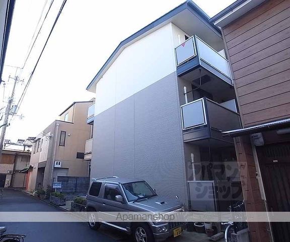 レオパレスコーポ西新道バザールの外観写真