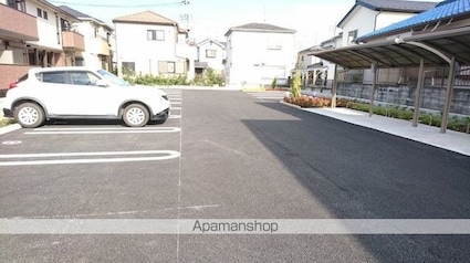 フェニックス　ＩＩ[2LDK/52.53m2]の駐車場