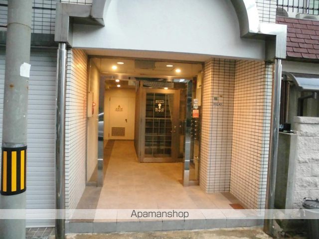 中之町TKハイツの玄関写真