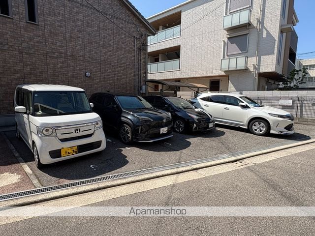 アップヒルリナのその他写真