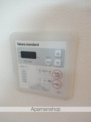 FMAISONLOREIII番館の内装写真