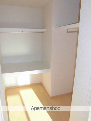 エステート八景水谷の外観写真