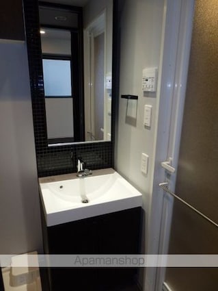 ＺＯＯＭ東新宿[1LDK/40.7m2]のトイレ