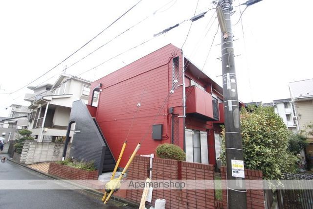 クロノス上福岡の玄関写真
