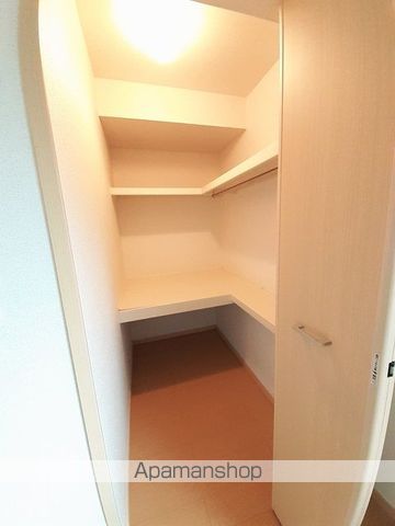 フジミディの内装写真