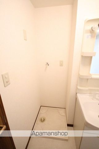 アンプルールフィギュールの内装写真