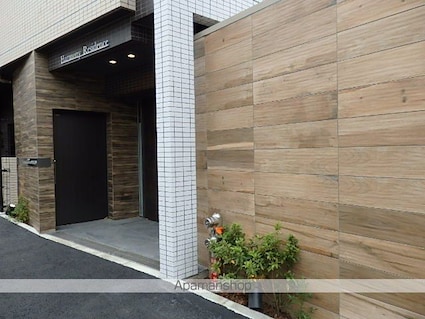 東京都新宿区原町１丁目[1K/25.62m2]のエントランス1