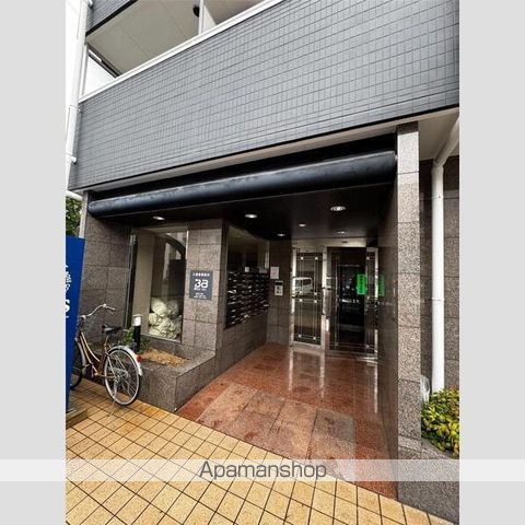 清水728ハイツの玄関写真