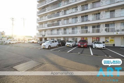 スミタスヴィレッジ土居田[2LDK/53.46m2]の駐車場