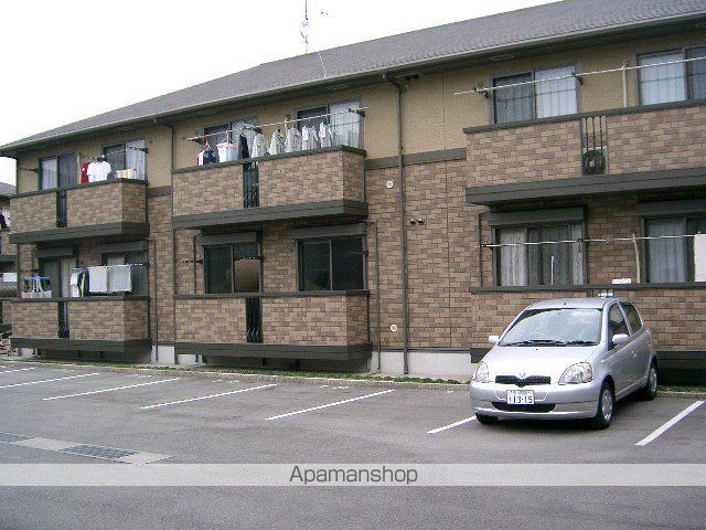 アグレアーブル春日 B棟の外観写真