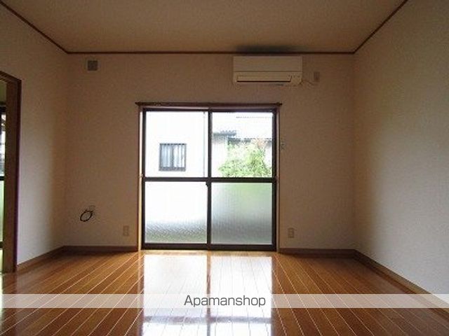 えびの市 1階建 築21年の内装写真