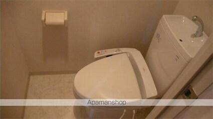 フローリッシュ（東京）[1K/26.51m2]のトイレ