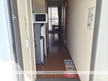 レオパレスＰｅａｃｈ　Ｈｉｌｌ[1K/22.02m2]の玄関