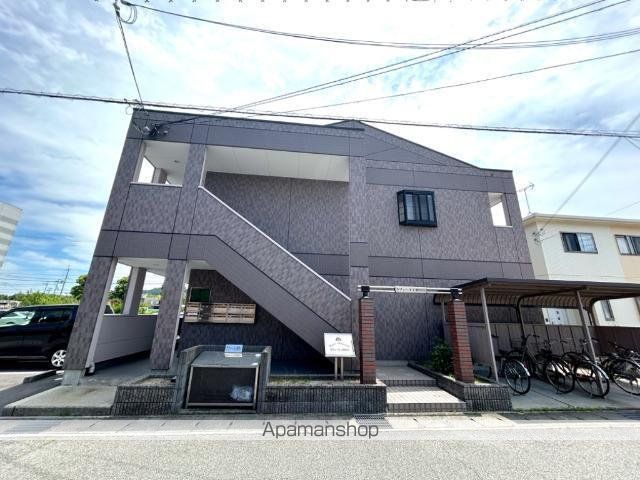 ラフィーヌ上野田IIの玄関写真