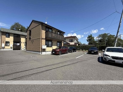 チャンドゥ　Ａ[2LDK/54.05m2]の駐車場