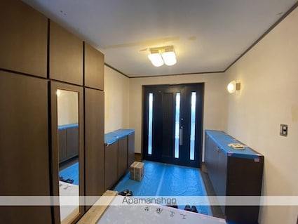 熊川４２８－２戸建[7LDK/228.55m2]の玄関