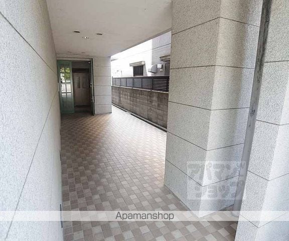 サングリエ広小路の玄関写真