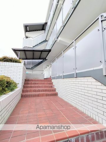 メゾン栗田の外観写真