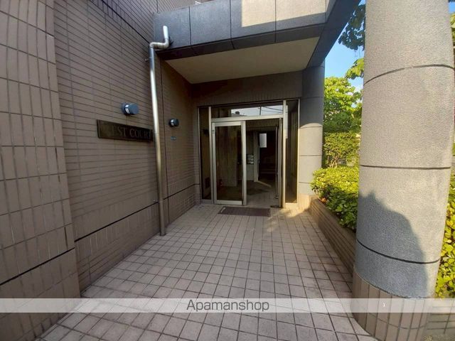 ウエストコートの玄関写真