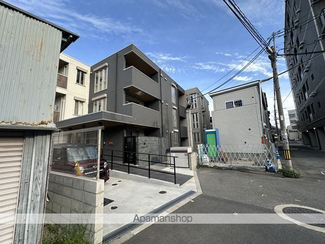 アドモアコート三津屋中の外観写真