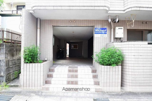 プリモール紫原の玄関写真