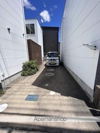 和歌山県和歌山市松島[3LDK/81.44m2]の駐車場1