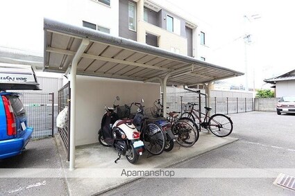 クレスト三条[3LDK/66.34m2]の共用部3