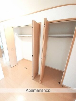 メゾン田園シャトーＢ館[1LDK/46.49m2]の収納