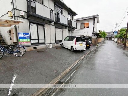 岡山県倉敷市中庄[1K/23.2m2]の駐車場2