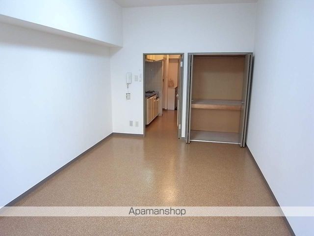 エレガンス円山の内装写真