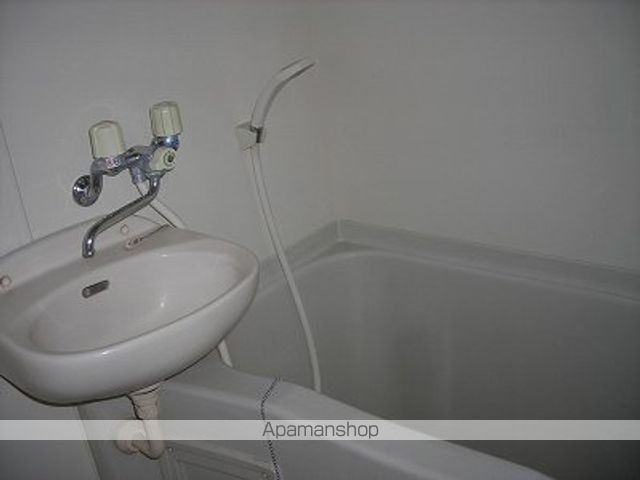 熊本市中央区 3階建 築31年の内装写真