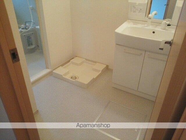 ヌーベルカクマンBの内装写真