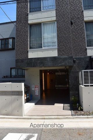 LUORE大曽根の玄関写真