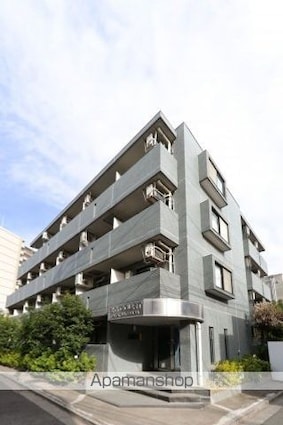 スカイコート高田馬場[1R/16.16m2]の外観1