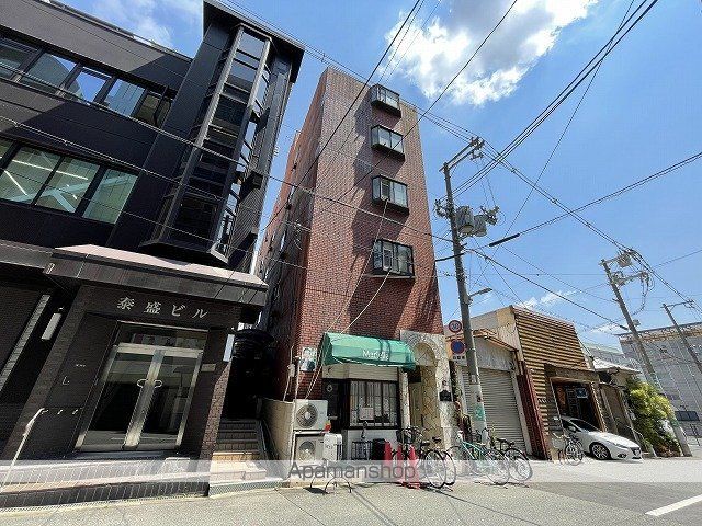 上本町レッドハイツの外観写真