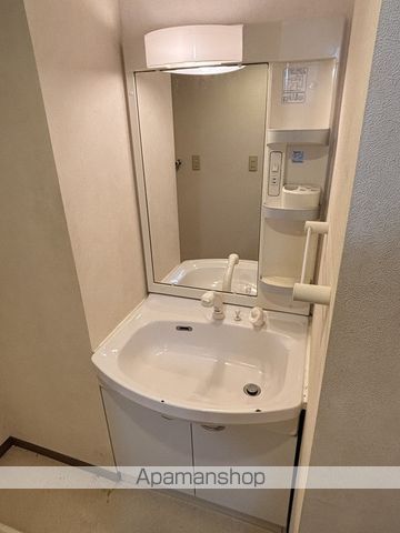 ハミングバードの内装写真