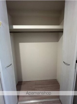 Ｕｎｅ　Ｌｕｍｉｅｒｅ[1LDK/45.34m2]の収納