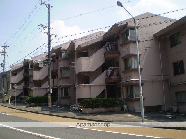 霞ヶ丘ハイツの外観写真